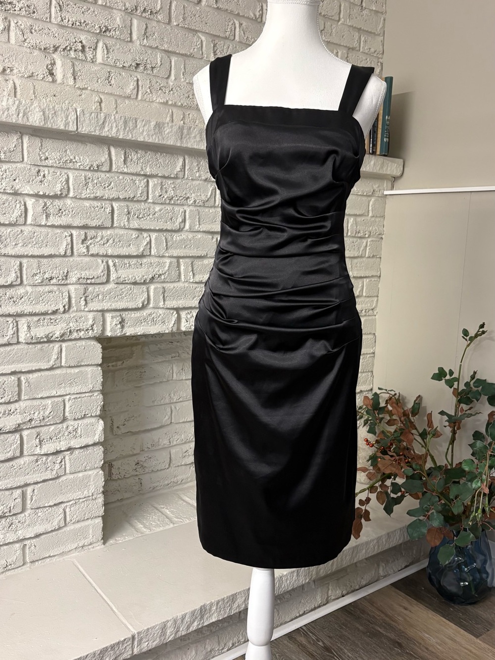 Vintage Le Chateau Black Satin Ruched Square Neck Cocktail Dress Size Small EUC!